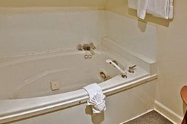 Hotel Ecola Creek Lodge (Cannon Beach)